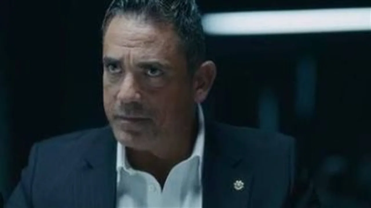 مسلسل رأس الأفعى الحلقة 10 ومواعيد العرض والقنوات الناقلة